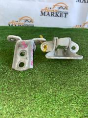 Петля дверная правая передняя TOYOTA BLADE AZE156 2 ракурс