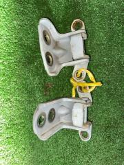 Петля дверная левая передняя NISSAN MARCH AK12 2 ракурс