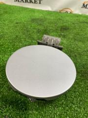 Лючок бензобака TOYOTA VITZ NCP10 77350-52010 5 ракурс