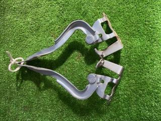 Петля капота TOYOTA BELTA NCP96 5342052240 2 ракурс
