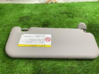 Козырек левый TOYOTA WISH ZGE20 2 ракурс