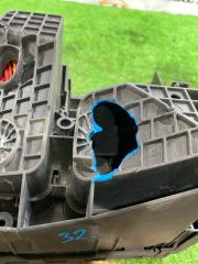 Блок предохранителей AUDI A4 8K2 (B8) 1k0937132 5 ракурс