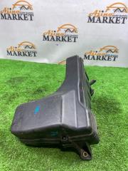 Блок предохранителей TOYOTA Mark II Wagon Blit GX110 1GFE 2 ракурс Блок предохранителей TOYOTA Mark II Wagon Blit GX110 1GFE 2 ракурс