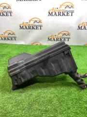 Блок предохранителей TOYOTA Mark II Wagon Blit GX110 1GFE 3 ракурс Блок предохранителей TOYOTA Mark II Wagon Blit GX110 1GFE 3 ракурс