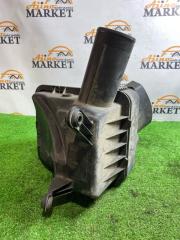 Корпус воздушного фильтра TOYOTA CROWN MAJESTA JZS177 2JZFSE 17700-46430 2 ракурс