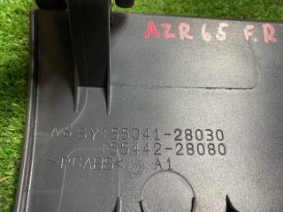 Крышка бардачка правая TOYOTA NOAH AZR65 55041-28030-B0 5 ракурс Крышка бардачка правая TOYOTA NOAH AZR65 55041-28030-B0 5 ракурс