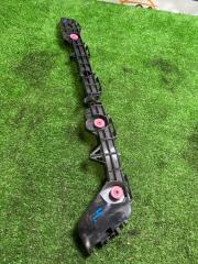 Крепление бампера левое заднее TOYOTA PRIUS ZVW50 52576-47040 2 ракурс