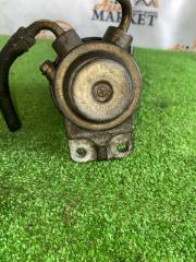 Насос ручной подкачки MITSUBISHI GALANT E77A 4D68T MB433651 3 ракурс