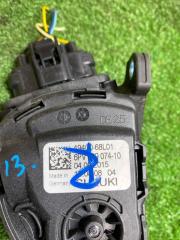 Педаль газа SUZUKI SX4 YB22S 49400-68L01 4 ракурс Педаль газа SUZUKI SX4 YB22S 49400-68L01 4 ракурс