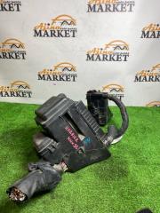 Блок предохранителей  TOYOTA HARRIER MHU38 3MZFE ,82602-48070 1 ракурс