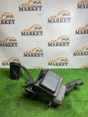Блок предохранителей TOYOTA HARRIER MHU38 3MZFE 82602-48070 2 ракурс Блок предохранителей TOYOTA HARRIER MHU38 3MZFE 82602-48070 2 ракурс