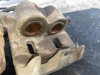 Ступица правая передняя NISSAN ATLAS SZ5F24 ZD30 5 ракурс