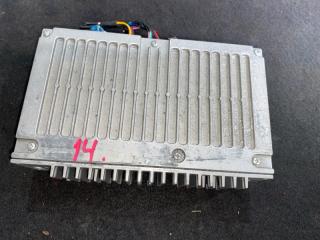 Усилитель магнитофона TOYOTA CROWN GRS201 86280-30630 3 ракурс