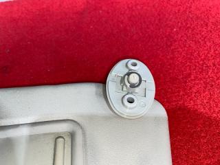 Козырек правый TOYOTA WISH ZNE10 3 ракурс