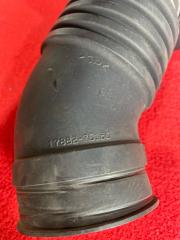 Патрубок воздушн.фильтра TOYOTA CRESTA GX90 1788170250 4 ракурс