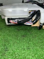 Блок управления TOYOTA ESQUIRE ZRR85 085A2-00110 5 ракурс