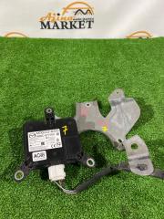 Датчик парковки правый задний MAZDA CX-5 KF2P KB8C-67Y30H 1 ракурс