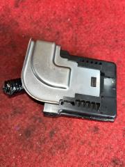 Блок управления HONDA FIT GR4 LEB 38890-TZE-J15 3 ракурс