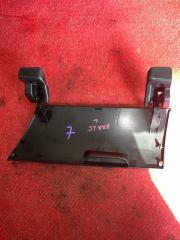 Крышка бардачка левая TOYOTA NOAH AZR65 55042-28030-B0 1 ракурс Крышка бардачка левая TOYOTA NOAH AZR65 55042-28030-B0 1 ракурс