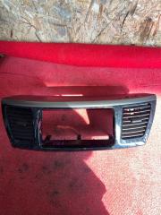Консоль магнитофона TOYOTA NOAH AZR65 55420-28260 1 ракурс