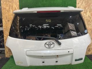 Запчасть дверь 5-я TOYOTA IST