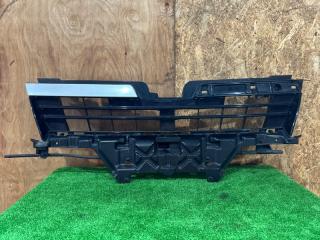 Решетка радиатора TOYOTA VOXY ZRR85 53111-28680 1 ракурс