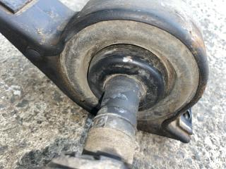 Карданный вал задний NISSAN NV200 VNM20 HR16DE 370005LK0A 3 ракурс Карданный вал задний NISSAN NV200 VNM20 HR16DE 370005LK0A 3 ракурс