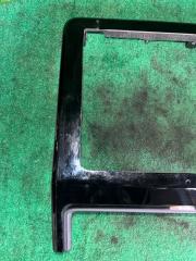 Консоль магнитофона TOYOTA NOAH ZWR95 55405-V1010 5 ракурс