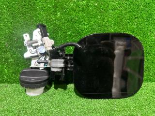 Лючок бензобака TOYOTA SIENTA MXPL15 77350-52260 1 ракурс