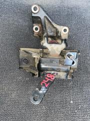 Подушка двигателя левая передняя SUZUKI ALTO HA36S R06A 3 ракурс