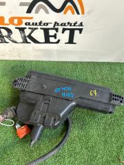 Блок предохранителей TOYOTA GAIA ACM10 82720-44050 2 ракурс