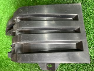 Заглушка бампера правая передняя TOYOTA VOXY ZRR75 81481-28360 2 ракурс