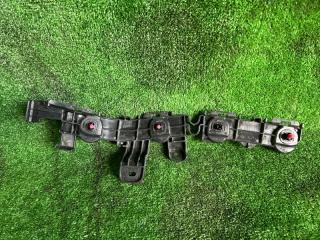 Крепление бампера левое заднее TOYOTA NOAH ZWR95 52576-V1010 4 ракурс