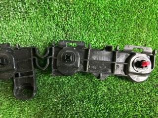 Крепление бампера левое заднее TOYOTA NOAH ZWR95 52576-V1010 5 ракурс