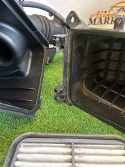 Корпус воздушного фильтра TOYOTA GAIA ACM10 17700-74720 5 ракурс