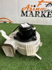 Мотор охлаждения батареи TOYOTA PRIUS NHW20 87130-47070 2 ракурс