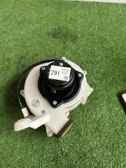 Мотор охлаждения батареи TOYOTA PRIUS NHW20 87130-47070 3 ракурс