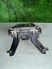 Радар-детектор передний TOYOTA CROWN MAJESTA UZS186 88210-30070 2 ракурс