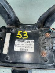 Радар-детектор передний TOYOTA CROWN MAJESTA UZS186 88210-30070 4 ракурс