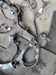 Коса двс правая TOYOTA NOAH ZWR95 2ZRFXE 82111-V1120 3 ракурс Коса двс правая TOYOTA NOAH ZWR95 2ZRFXE 82111-V1120 3 ракурс