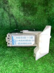 Блок предохранителей TOYOTA PRIUS ALPHA ZVW41 2ZRFXE 89221-47210 5 ракурс