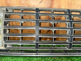 Решетка радиатора TOYOTA CROWN LS131 53111-30520 5 ракурс