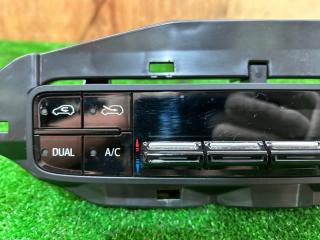 Блок управления климат-контролем TOYOTA AURIS ZWE186 55900-12E80 3 ракурс