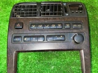 Консоль магнитофона TOYOTA MARK II LX90 3 ракурс