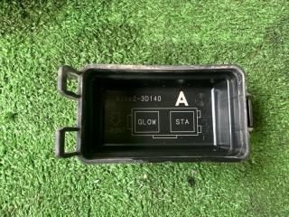 Блок предохранителей TOYOTA HILUX SURF KDN215 1KDFTV 82741-35110 5 ракурс