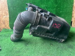 Корпус воздушного фильтра TOYOTA HILUX SURF KDN215 17700-30150 2 ракурс