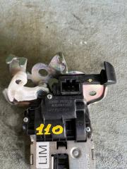Замок крышки багажника задний AUDI A6 4GCHVS 4H0827505 2 ракурс