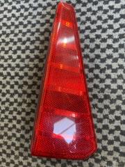 Катафот левый TOYOTA VOXY ZRR85 81920-28020 1 ракурс