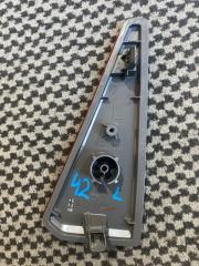 Катафот левый TOYOTA VOXY ZRR85 81920-28020 2 ракурс