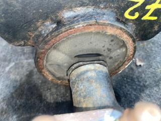 Подушка двигателя правая передняя TOYOTA COROLLA EE111 4EFE 12362-11240 3 ракурс
